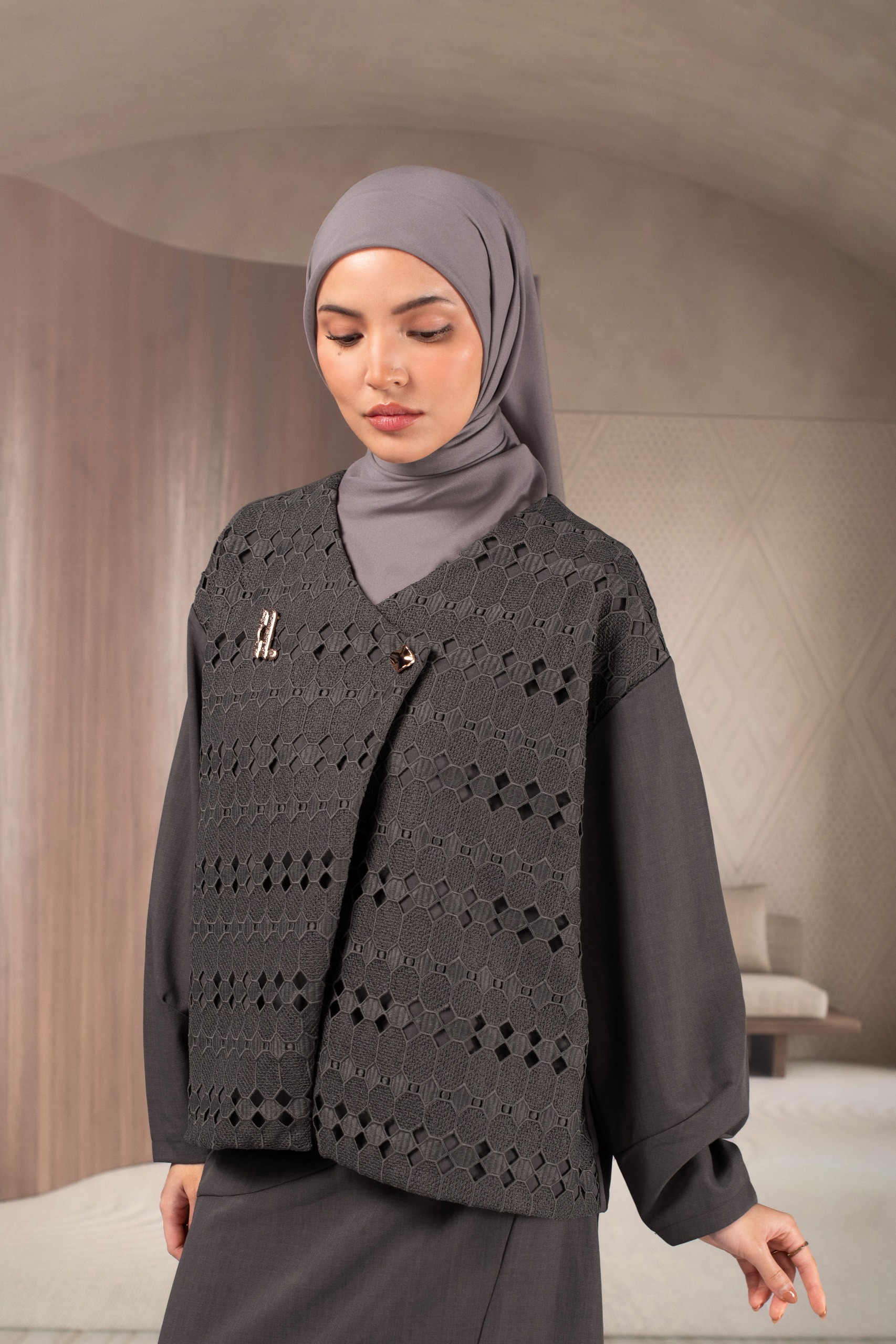JAKET MANGGALA