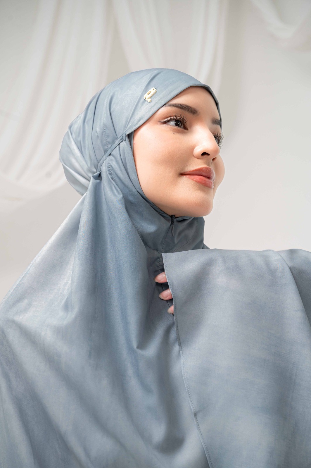 MINETTE PRAYER SET DUSTY BLUE
