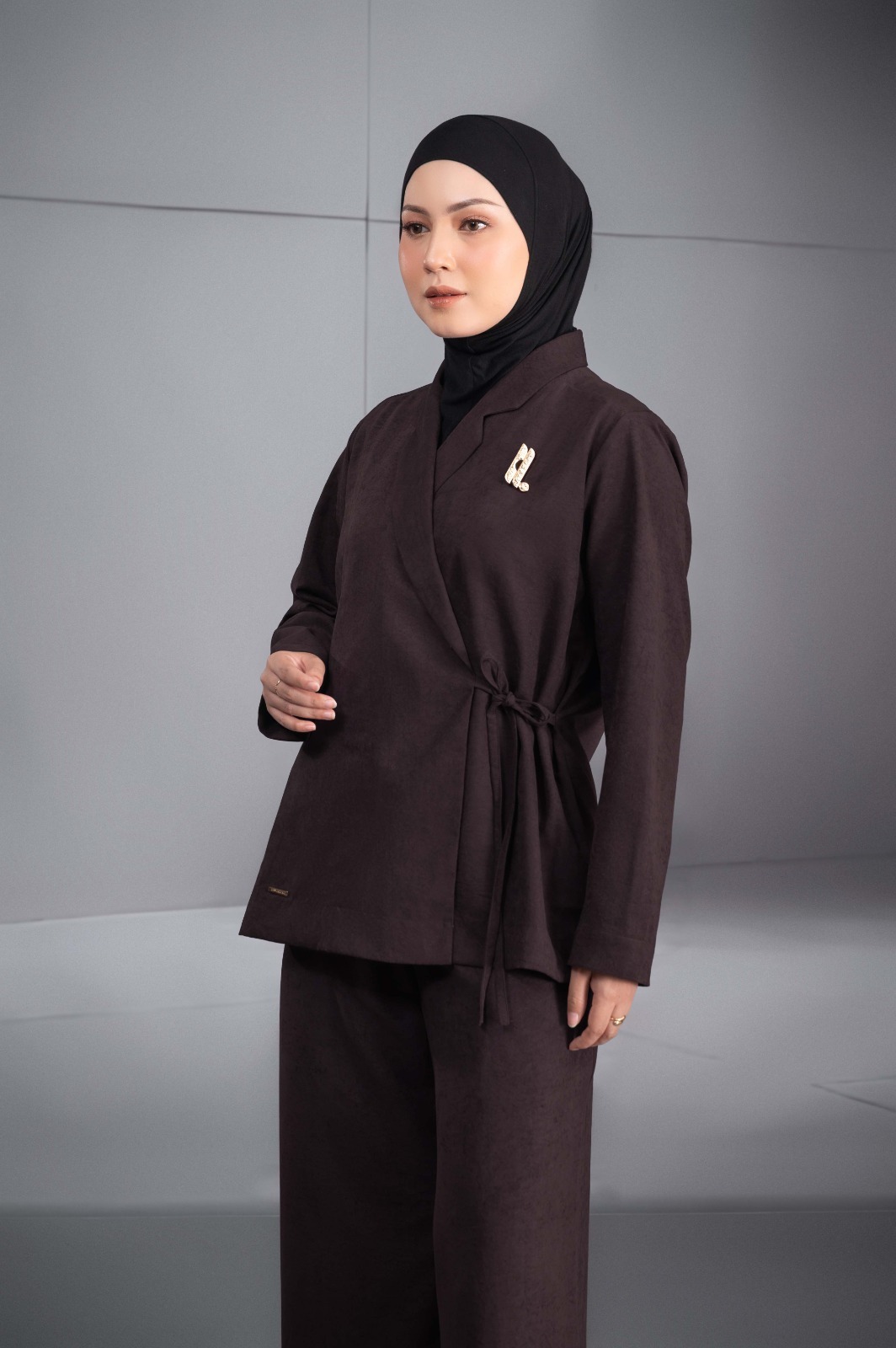 ADELINE OUTER MAHOGANY