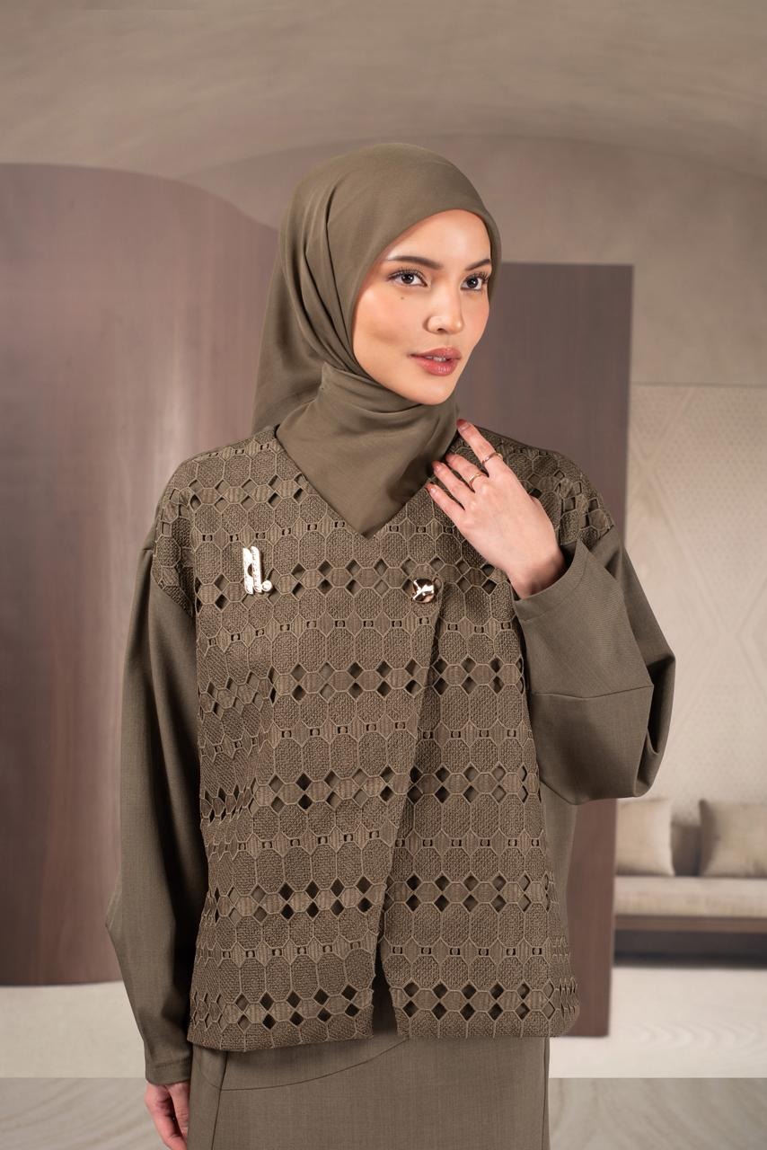 JAKET MANGGALA