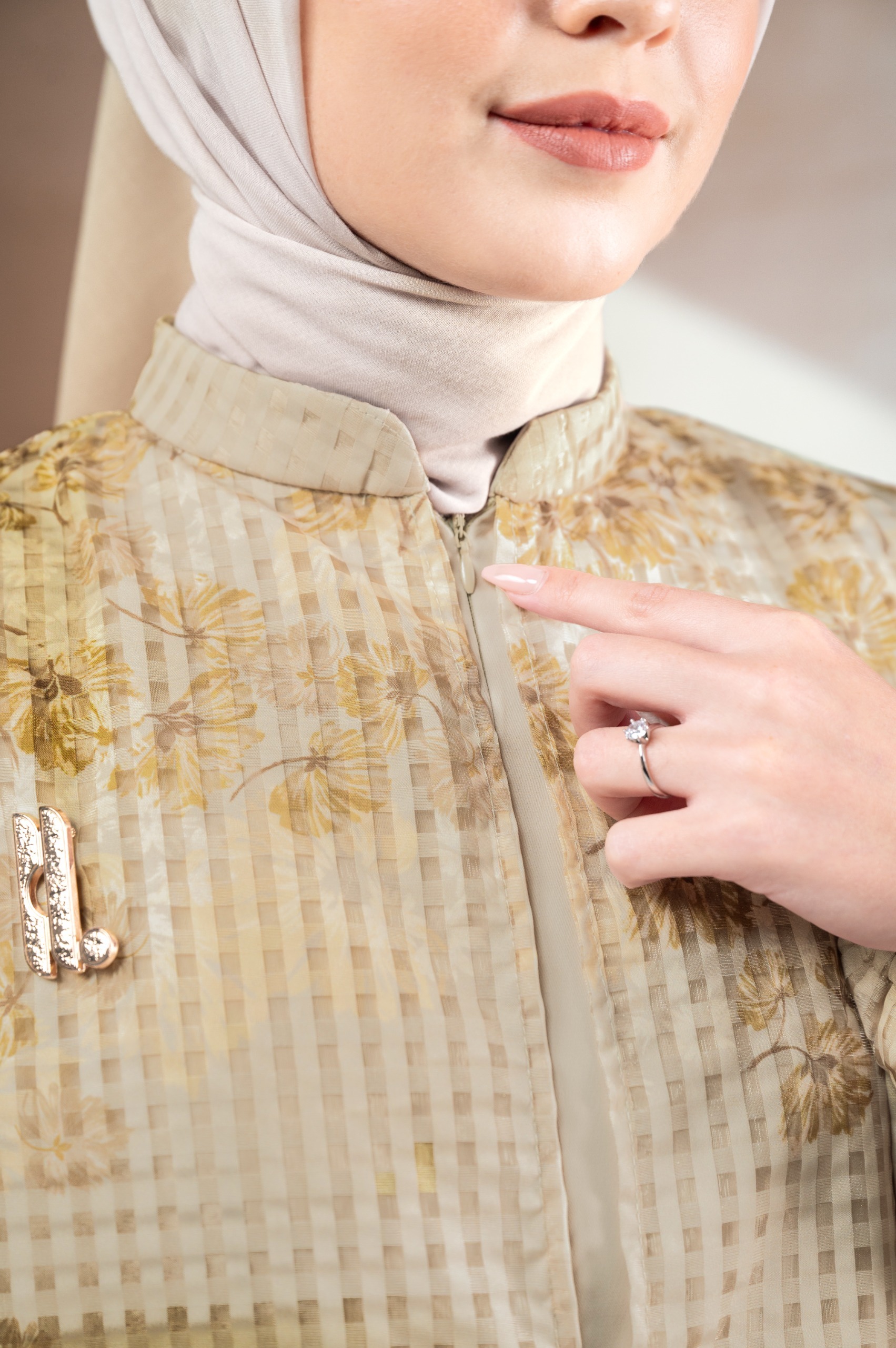 GAUN ORGANZA ELOK