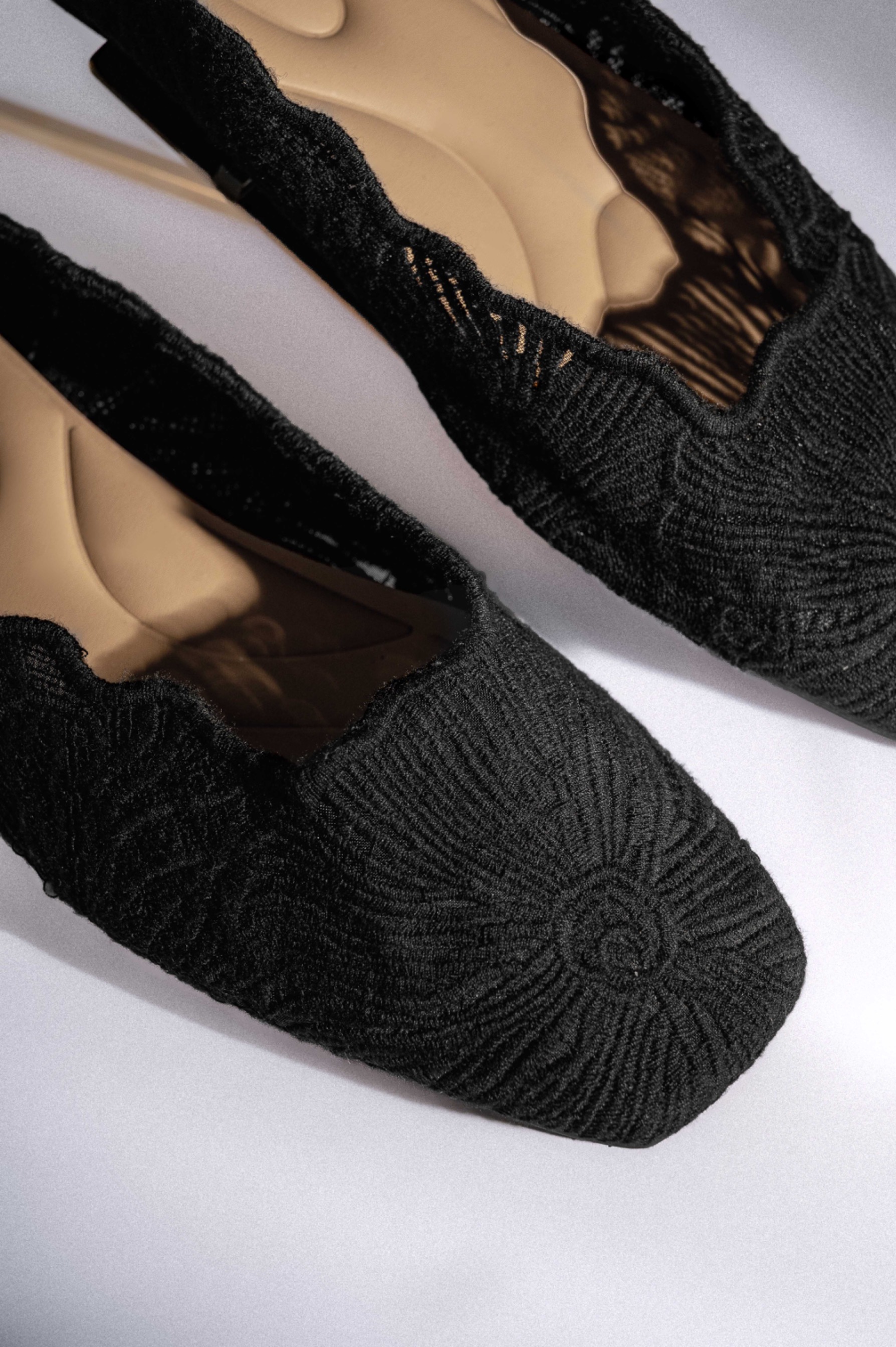 PUSPHA FLAT SHOES BAYANG