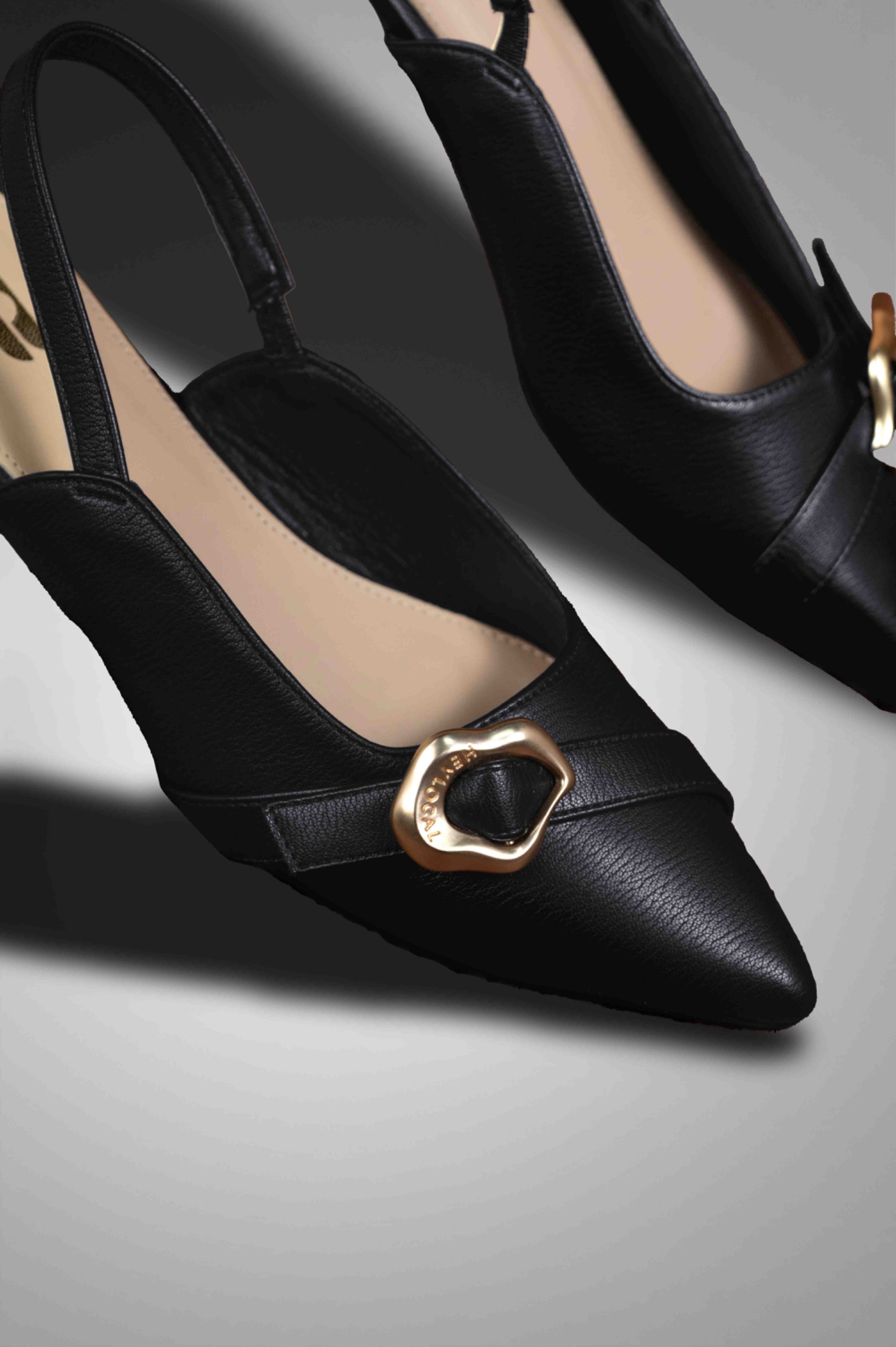 SEKALA HEELS SHOES LEGAM