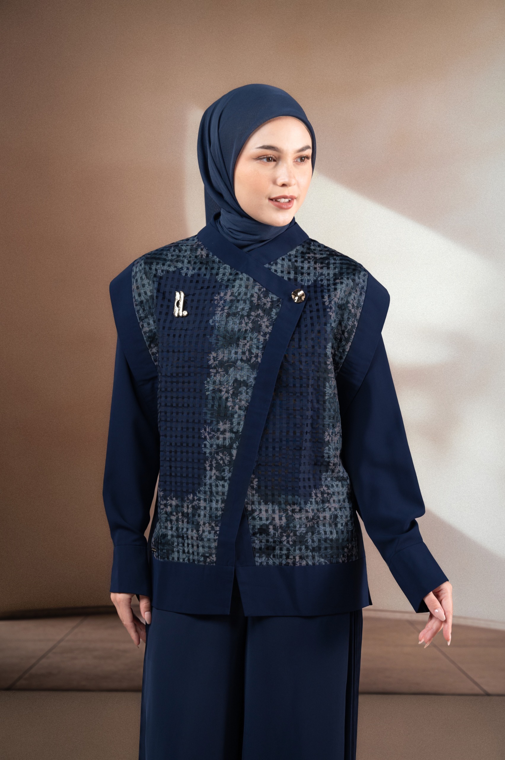 ROMPI ORGANZA ELOK