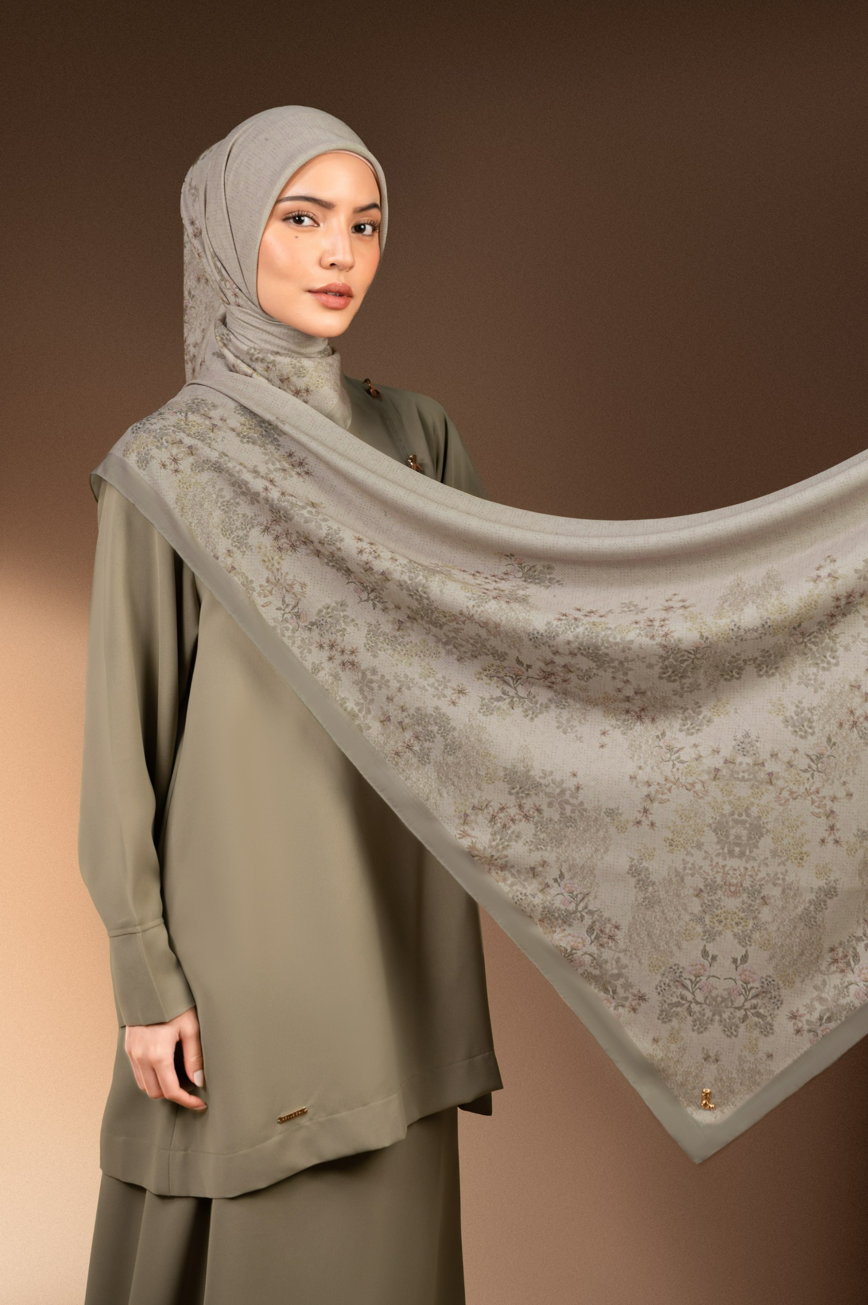 TENTREM SCARF