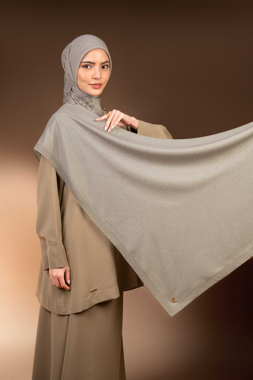 TENTREM SCARF