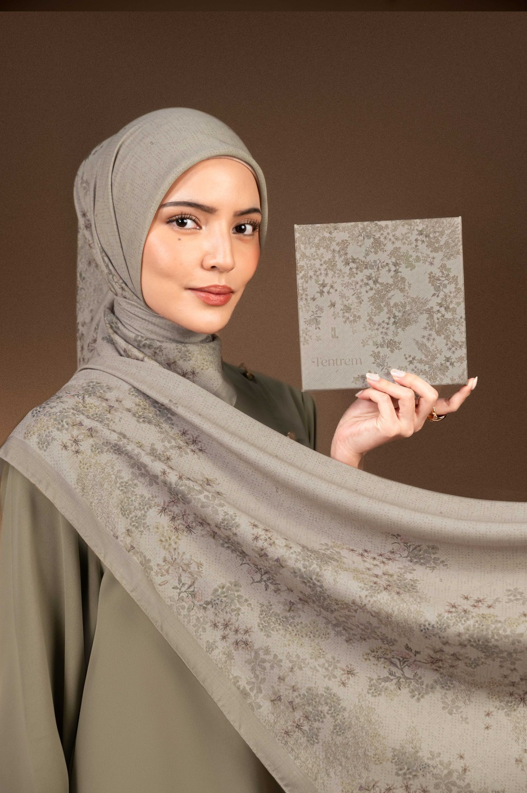 TENTREM SCARF