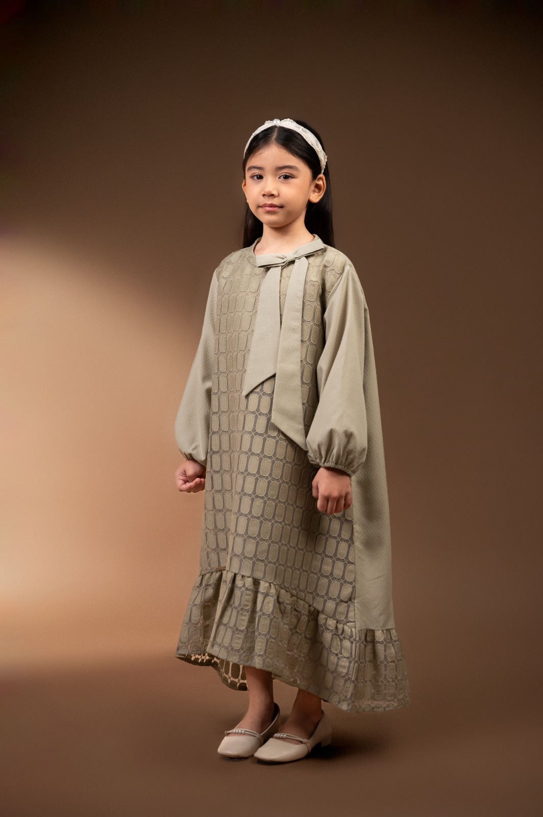 GAUN BROKAT ANAK RENJANA