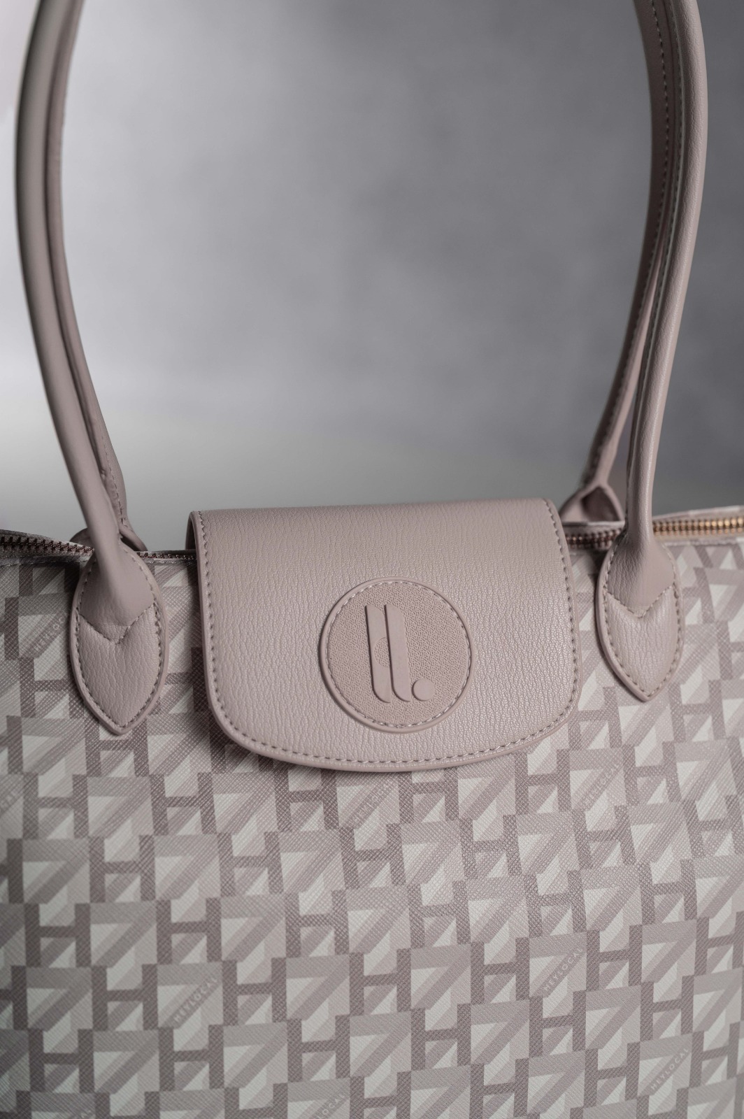MODEGRAM DE H TOTEVA CASHMERE