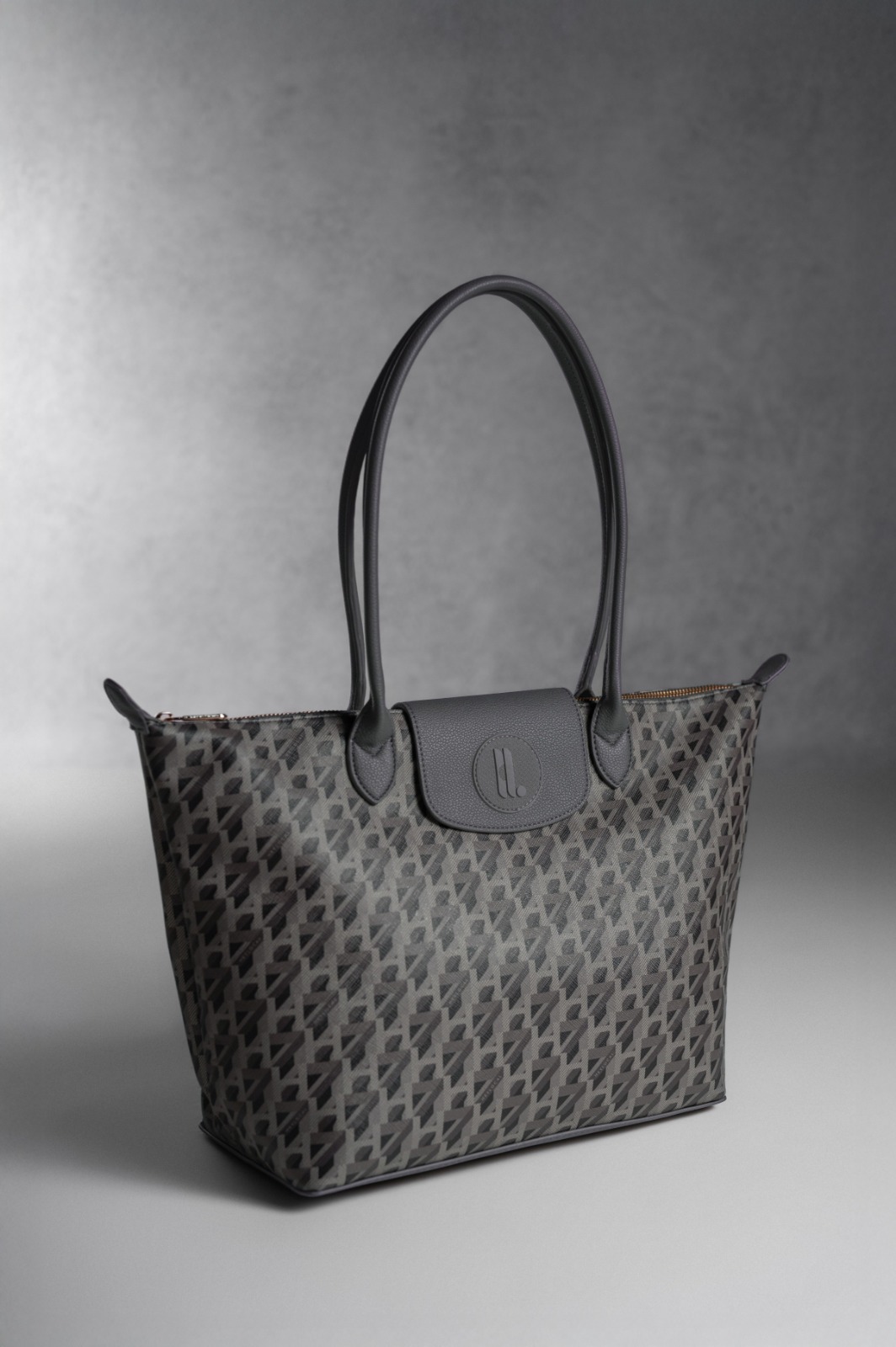 MODEGRAM DE H TOTEVA GREY