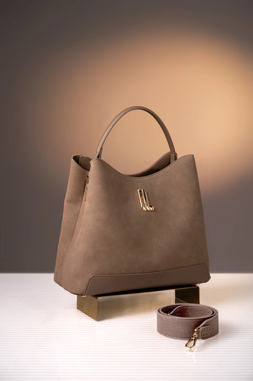 Image of YVETTE TOTEBAG CHESTNUT