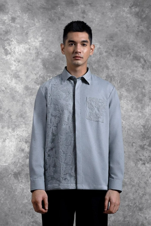 Image of Kemeja Brukat Saku Renjana Lengan Panjang Embun