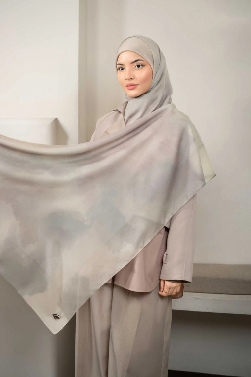 Image of DEAR TO HEART SCARF AURORA