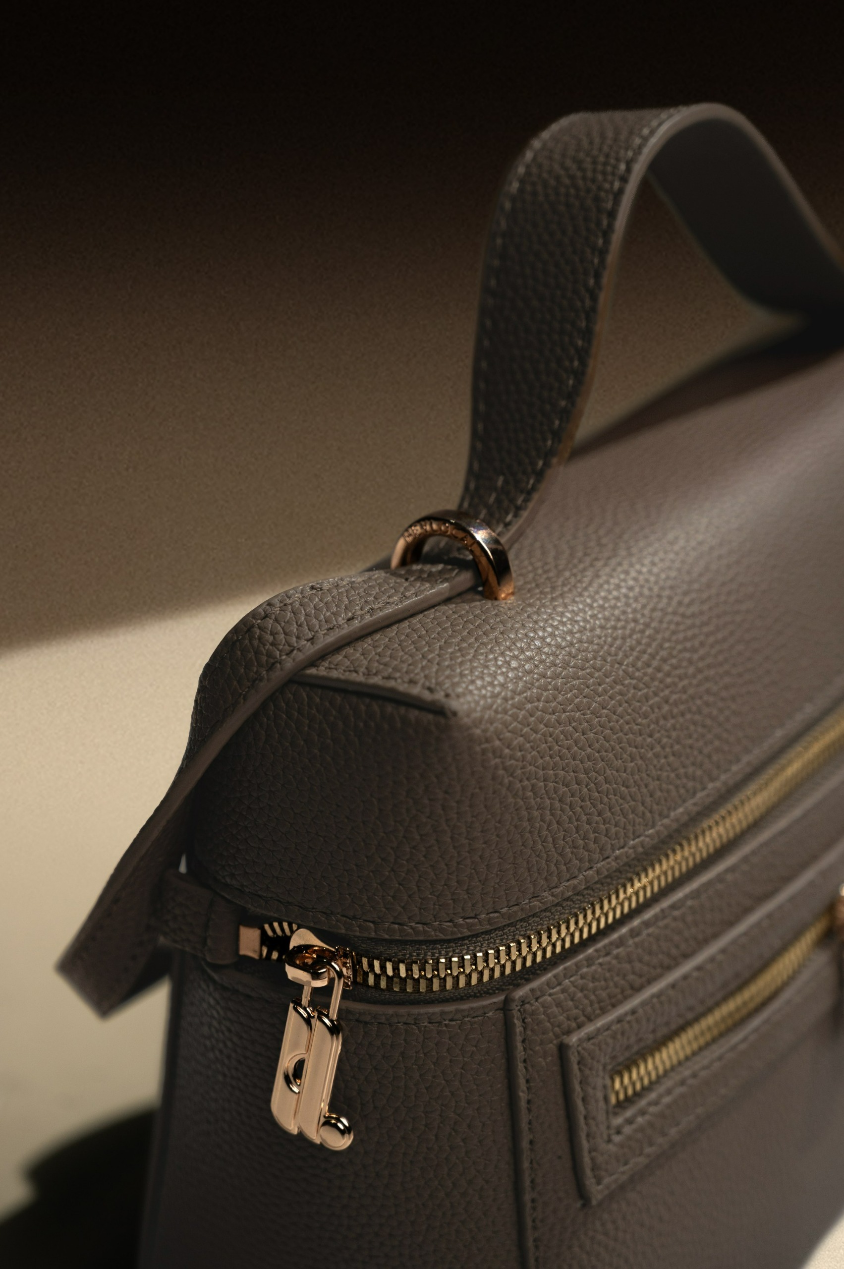 FERMO BAG TAUPE