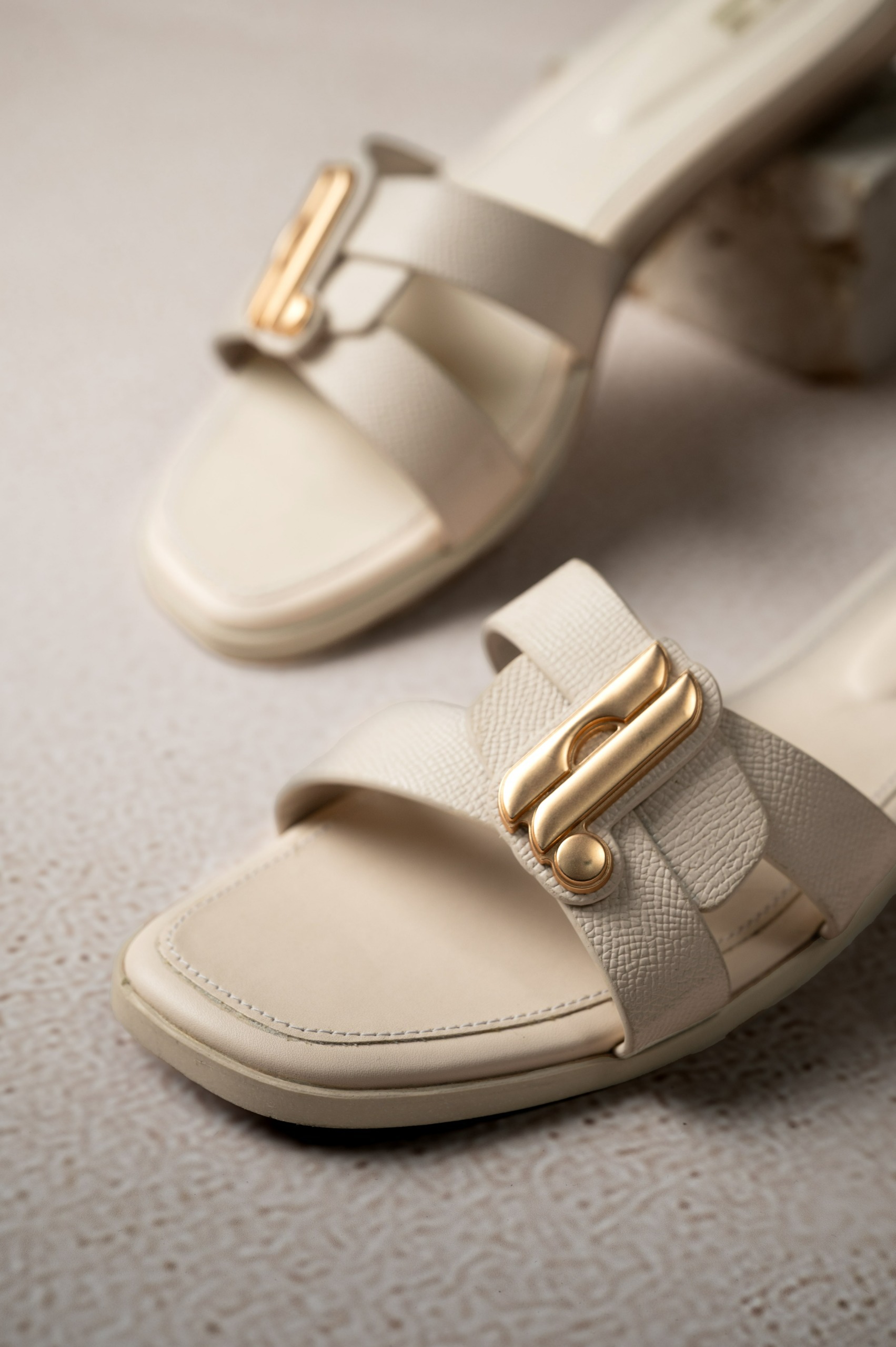 ALBA SANDAL IVORY