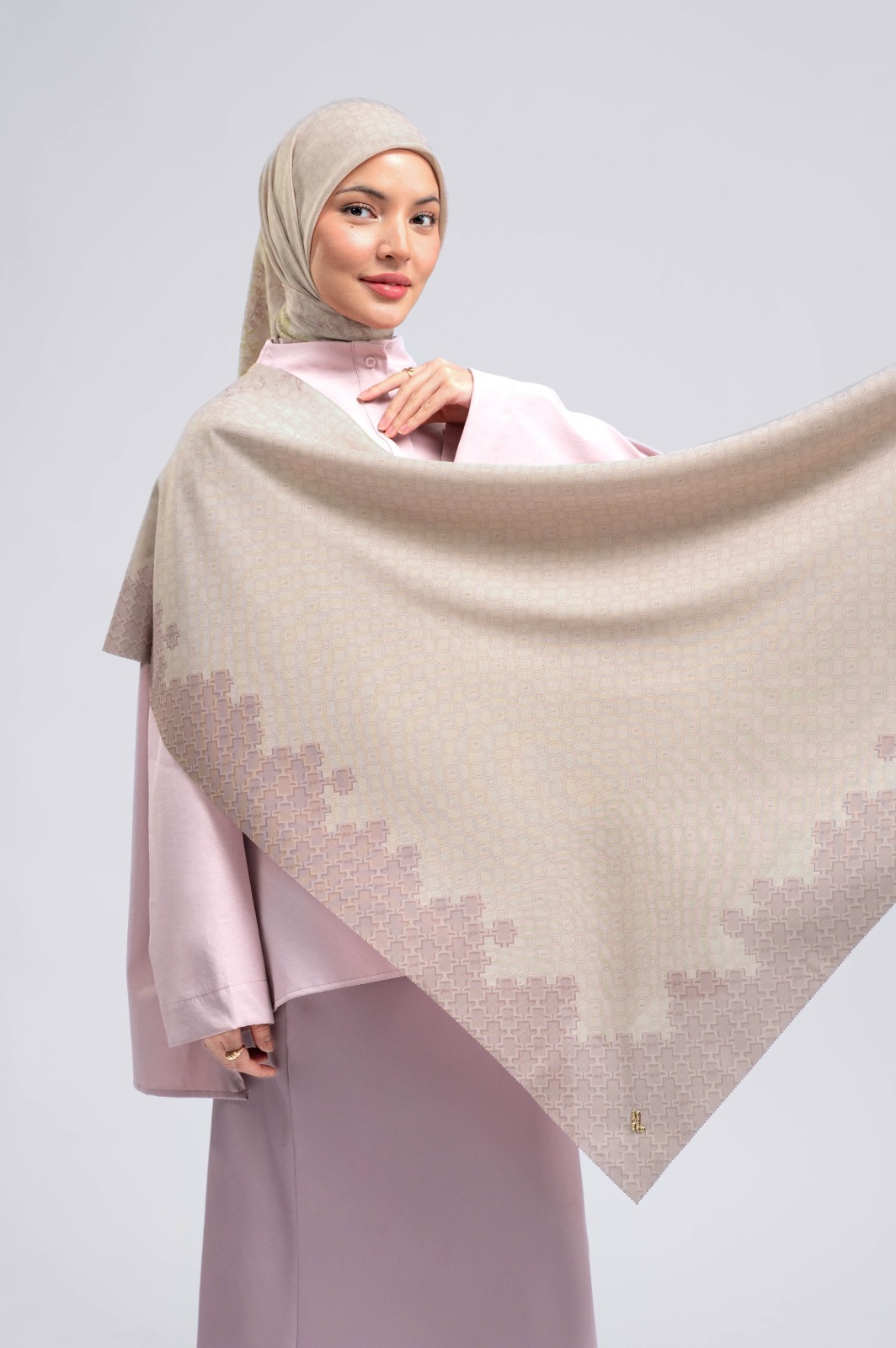 SERA SCARF AURORA