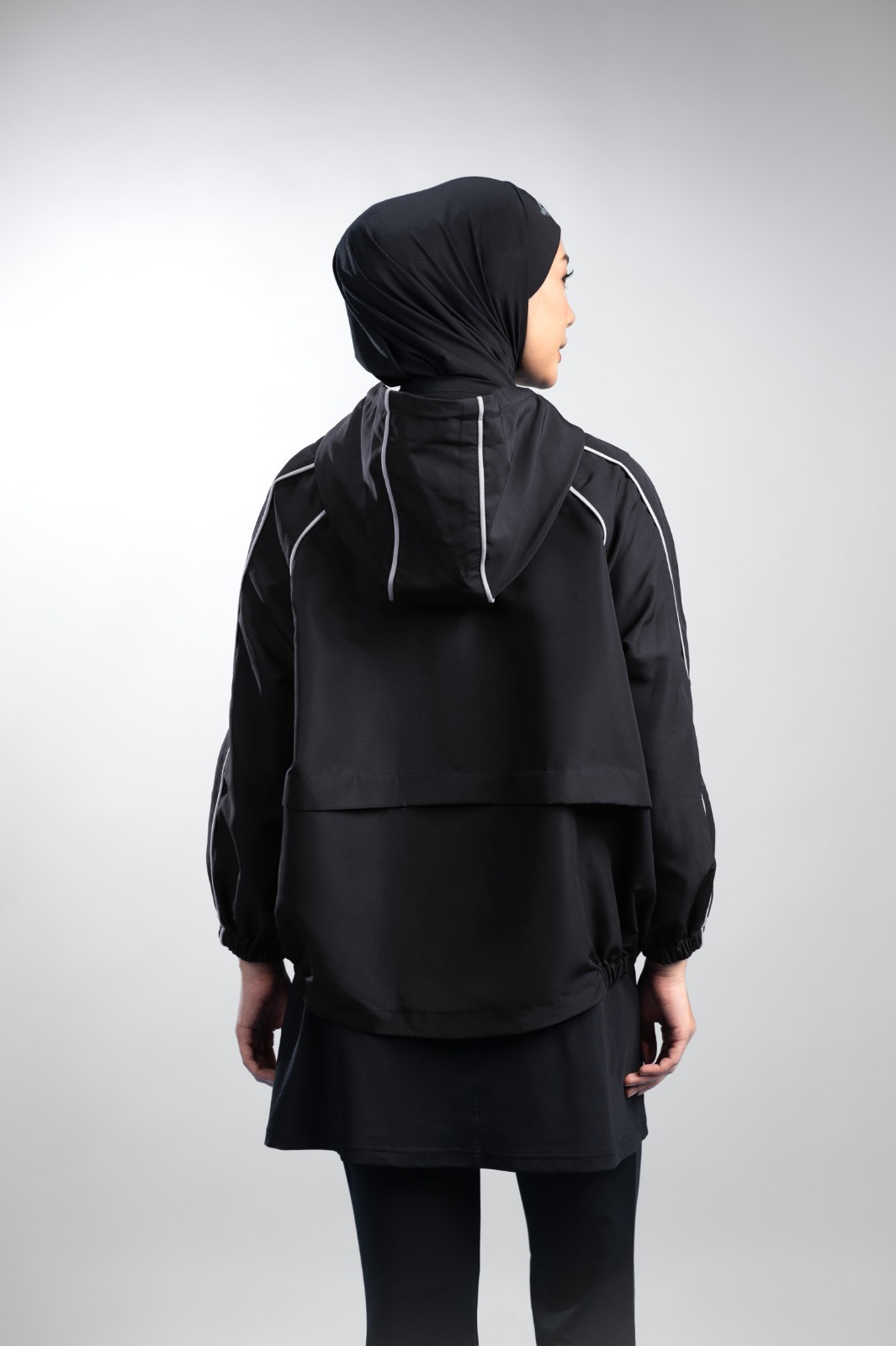 LADY FIT STRIVE RAGLAN JACKET ONYX