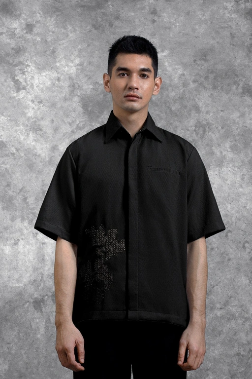 Image of Kemeja Bordir Renjana Lengan Pendek Bayang