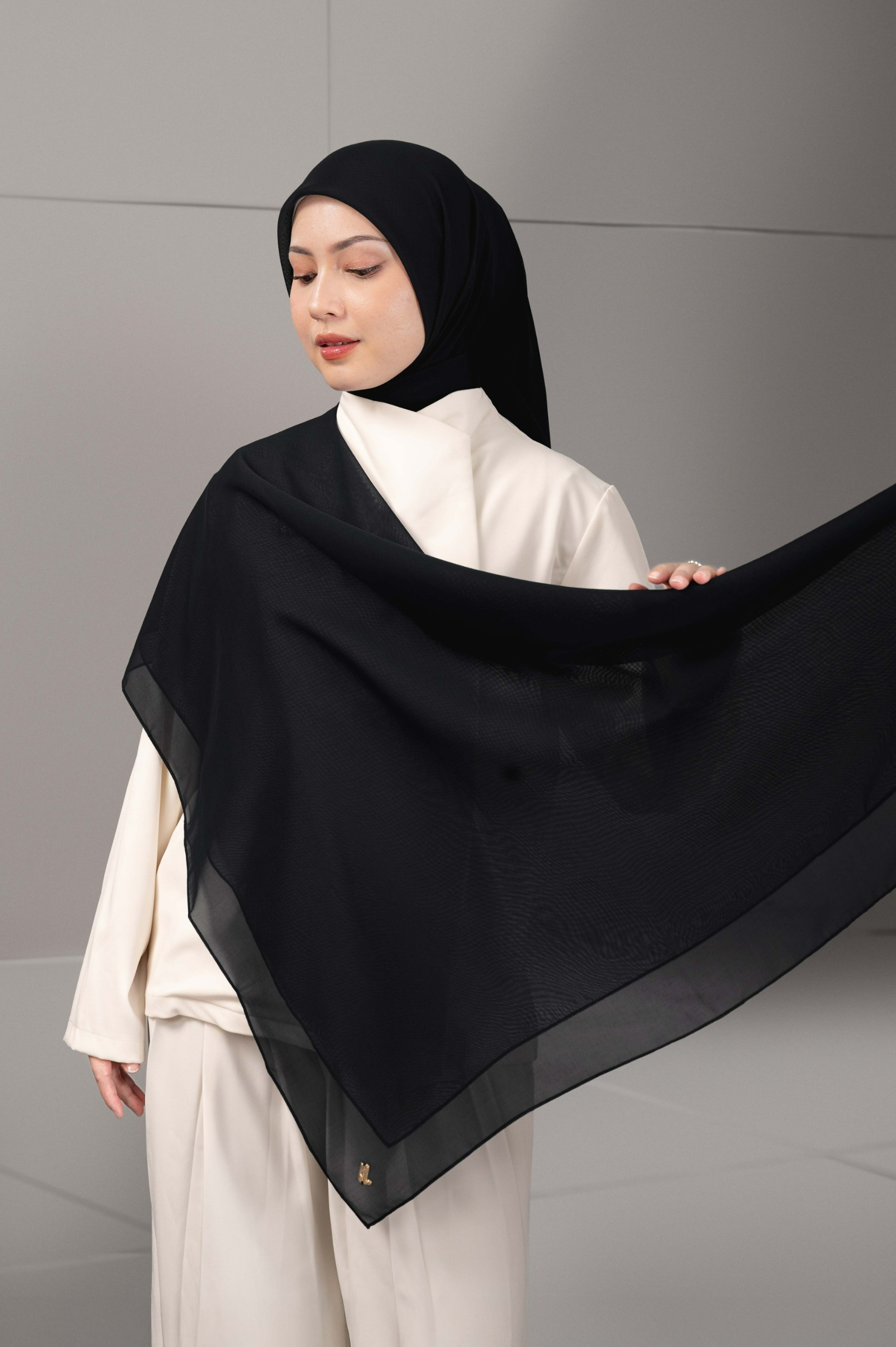 DAILY PARIS SCARF BLACK