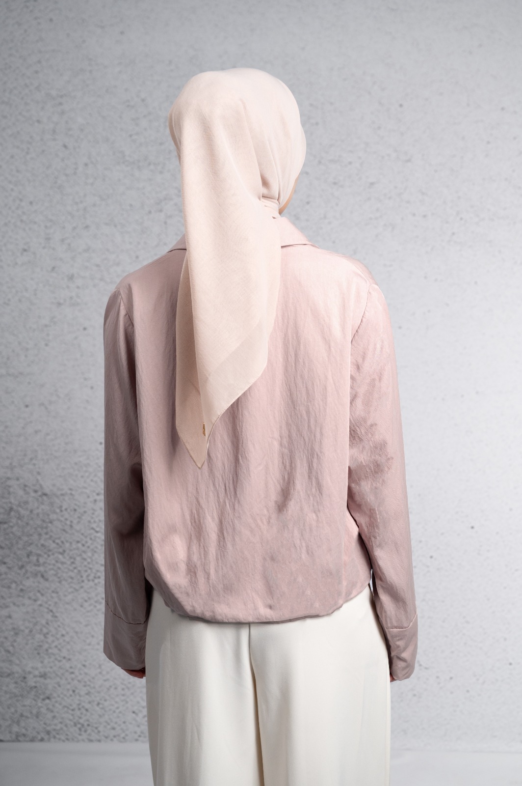 BACK TO EASE JACKET POWDER