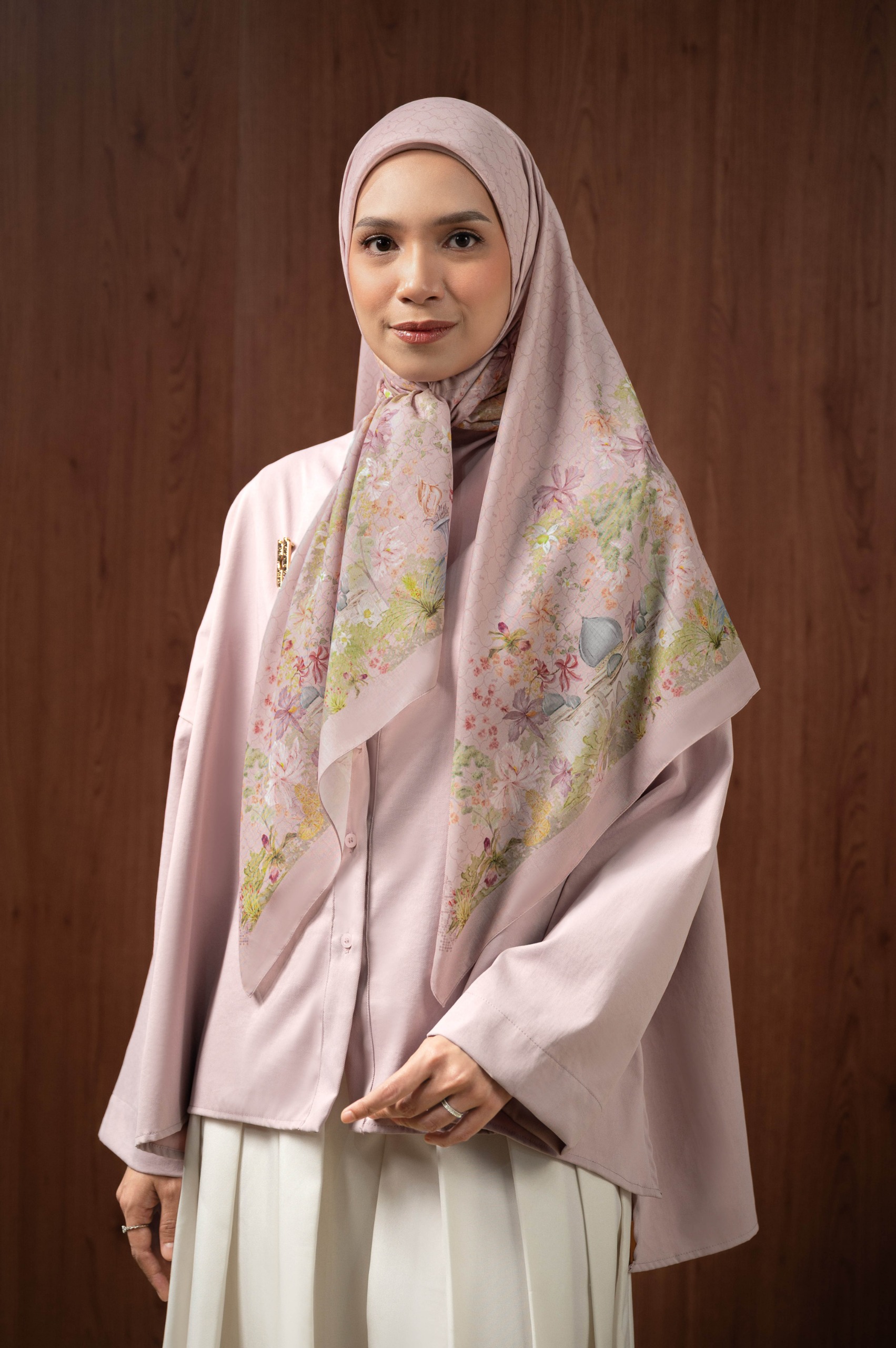 THE COLOURS OF PEKANBARU LUMA