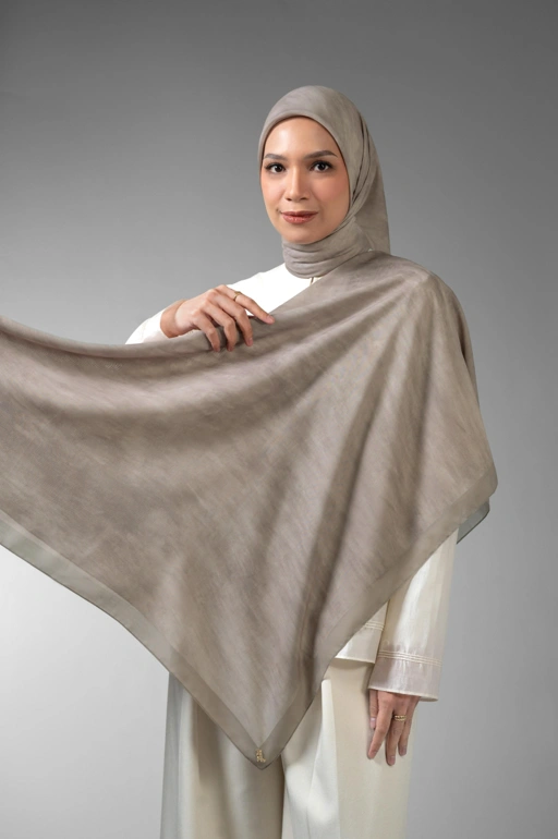 TRACÉ SCARF BISCUIT