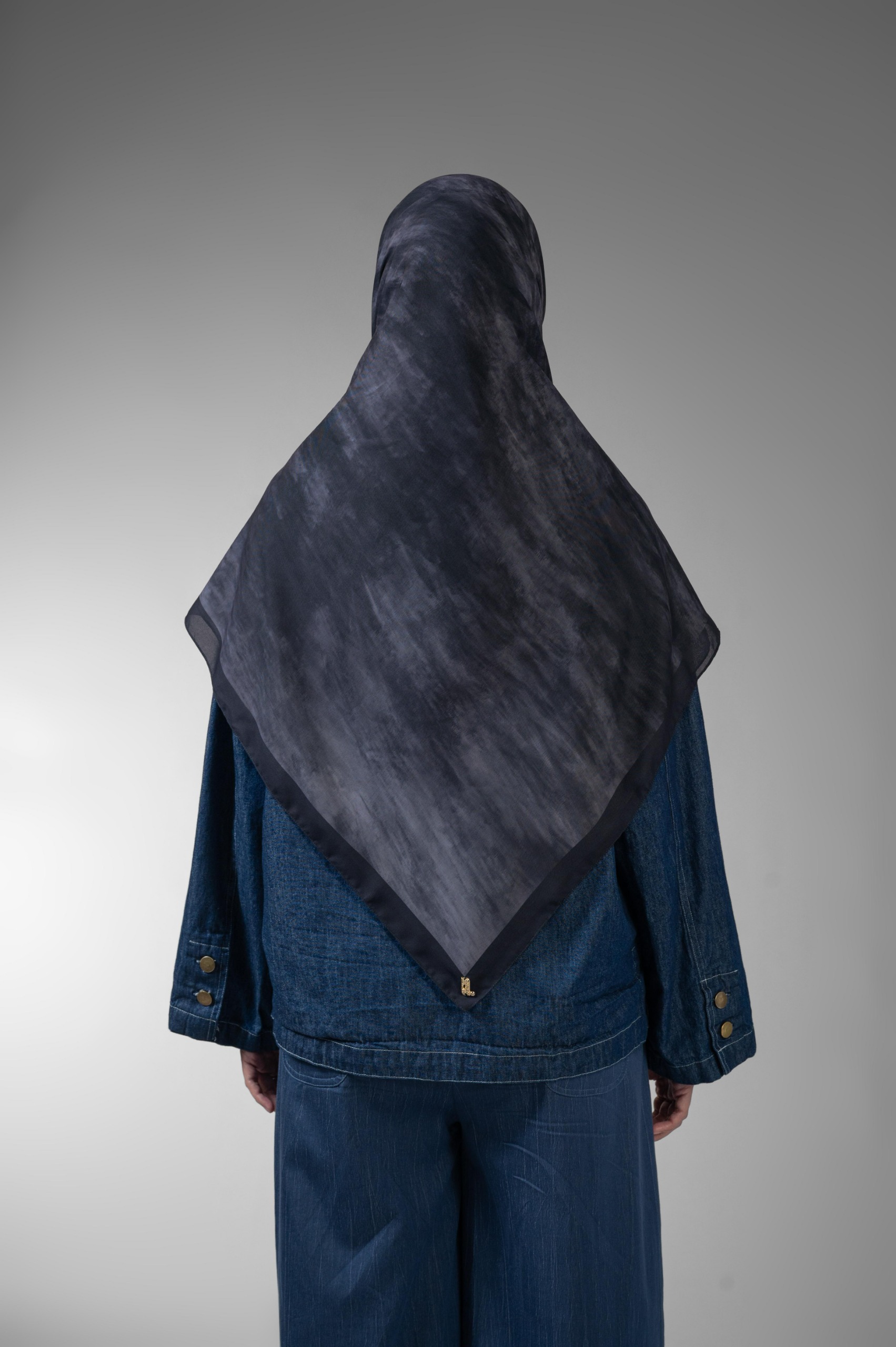 TRACÉ SCARF SAPPHIRE