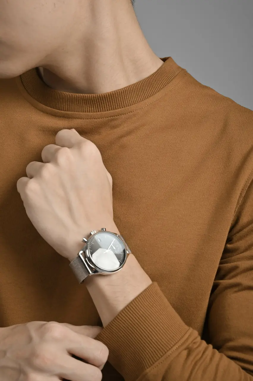 BASIC SWEATER LIGHT BROWN