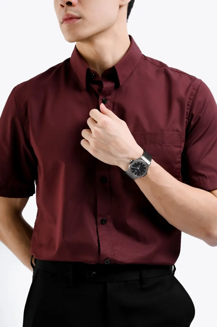 Elgant Short Sleeve Shirt Maroon