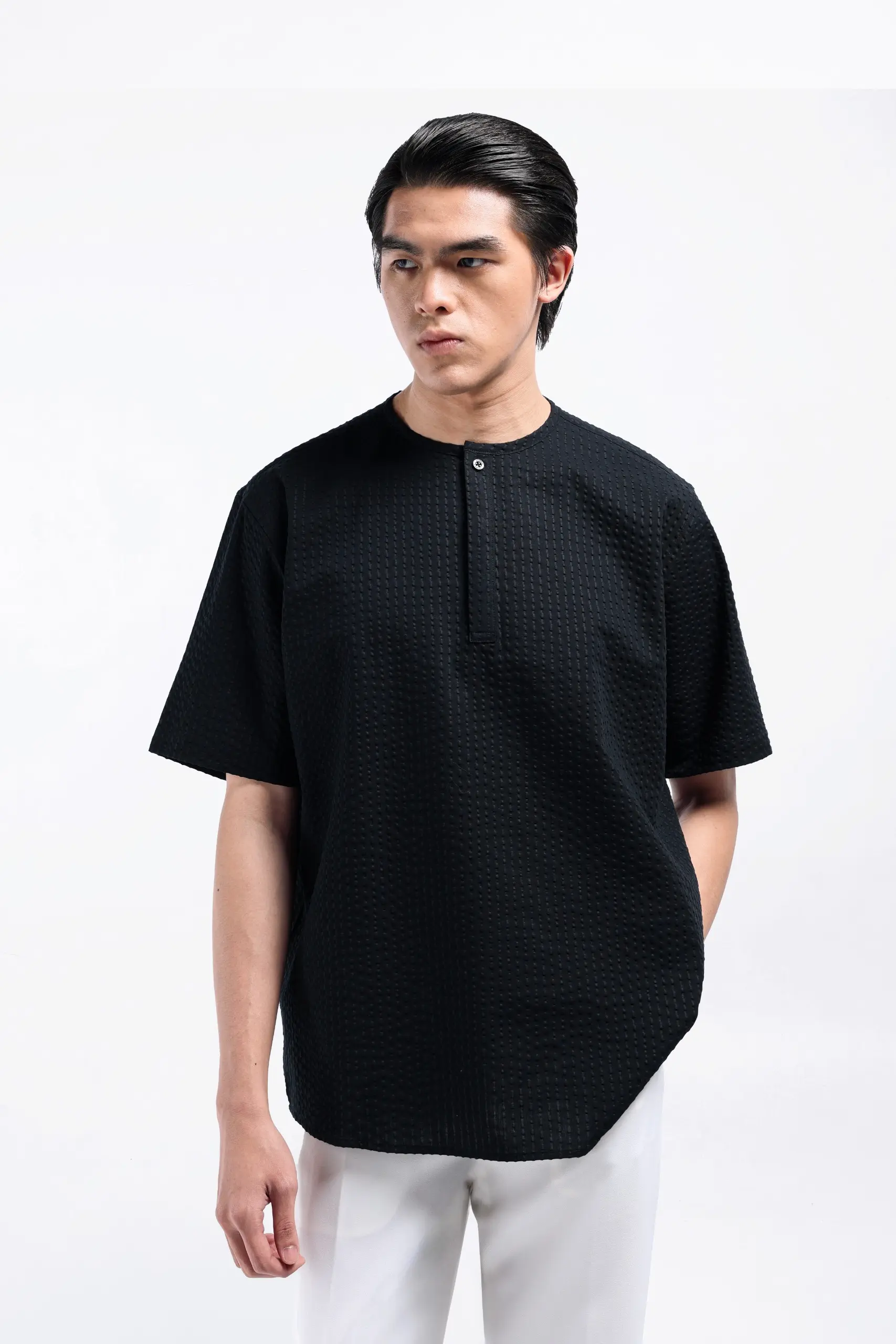 Nu Lyth Textured Short Sleeve Black