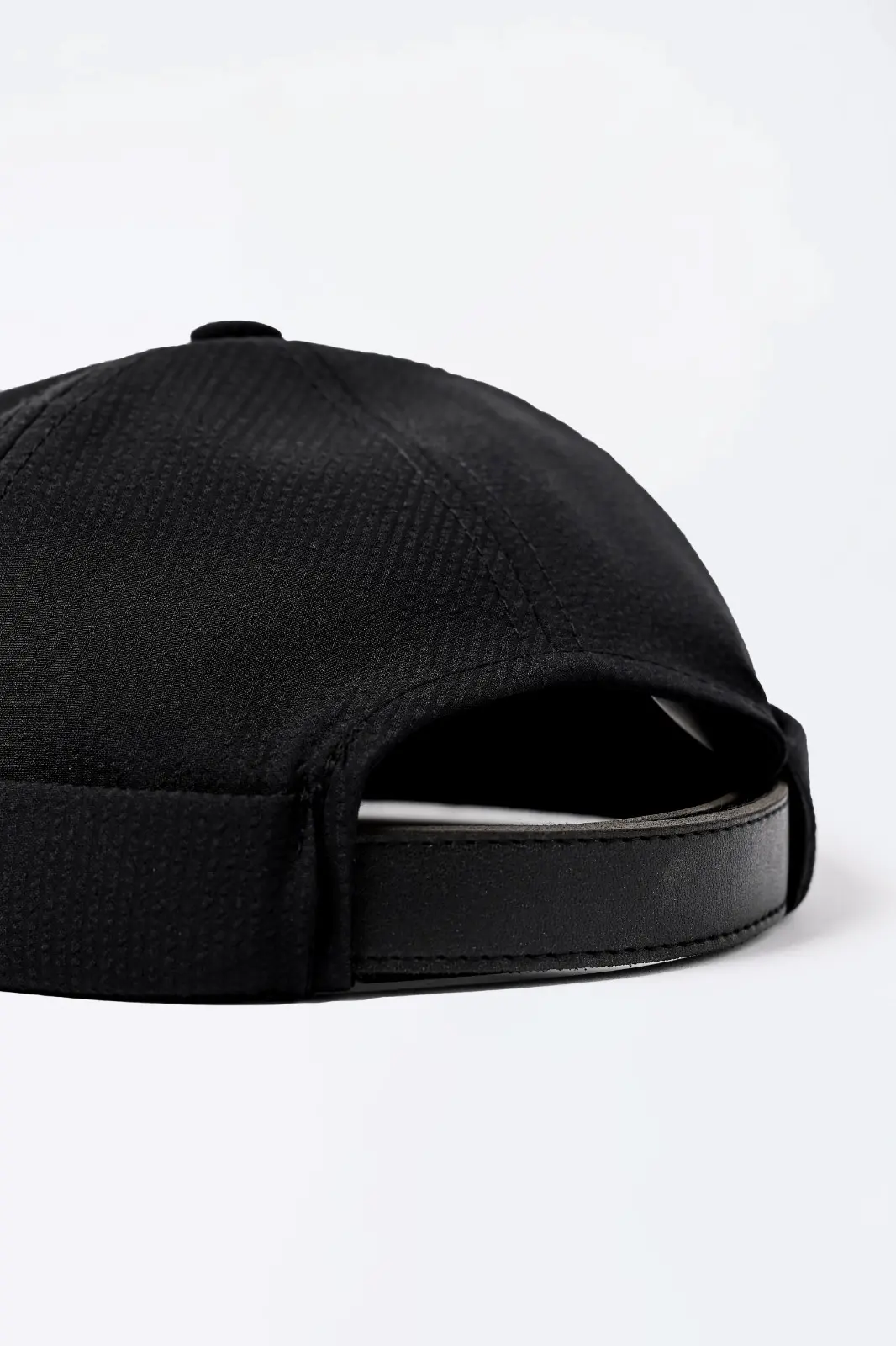 Dhruv Mickey Hat Black