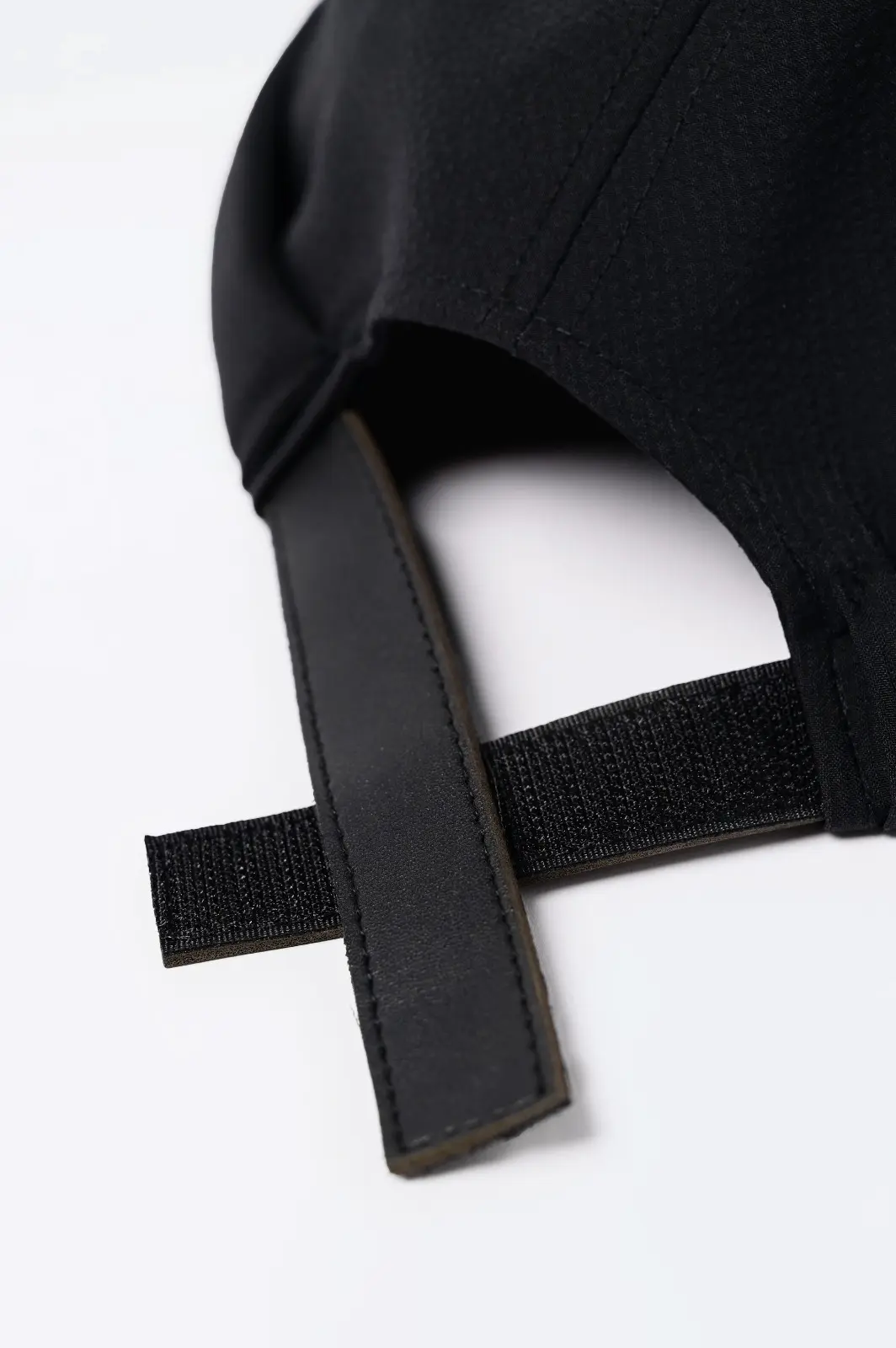 Dhruv Mickey Hat Black