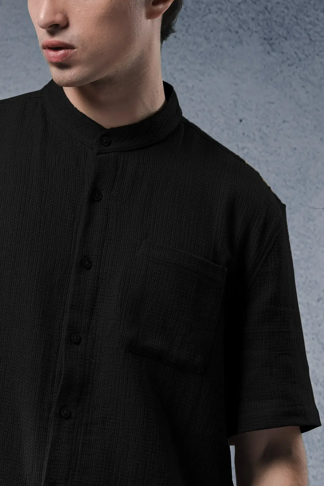 Delvine Textured Shirt Short Sleeve Black