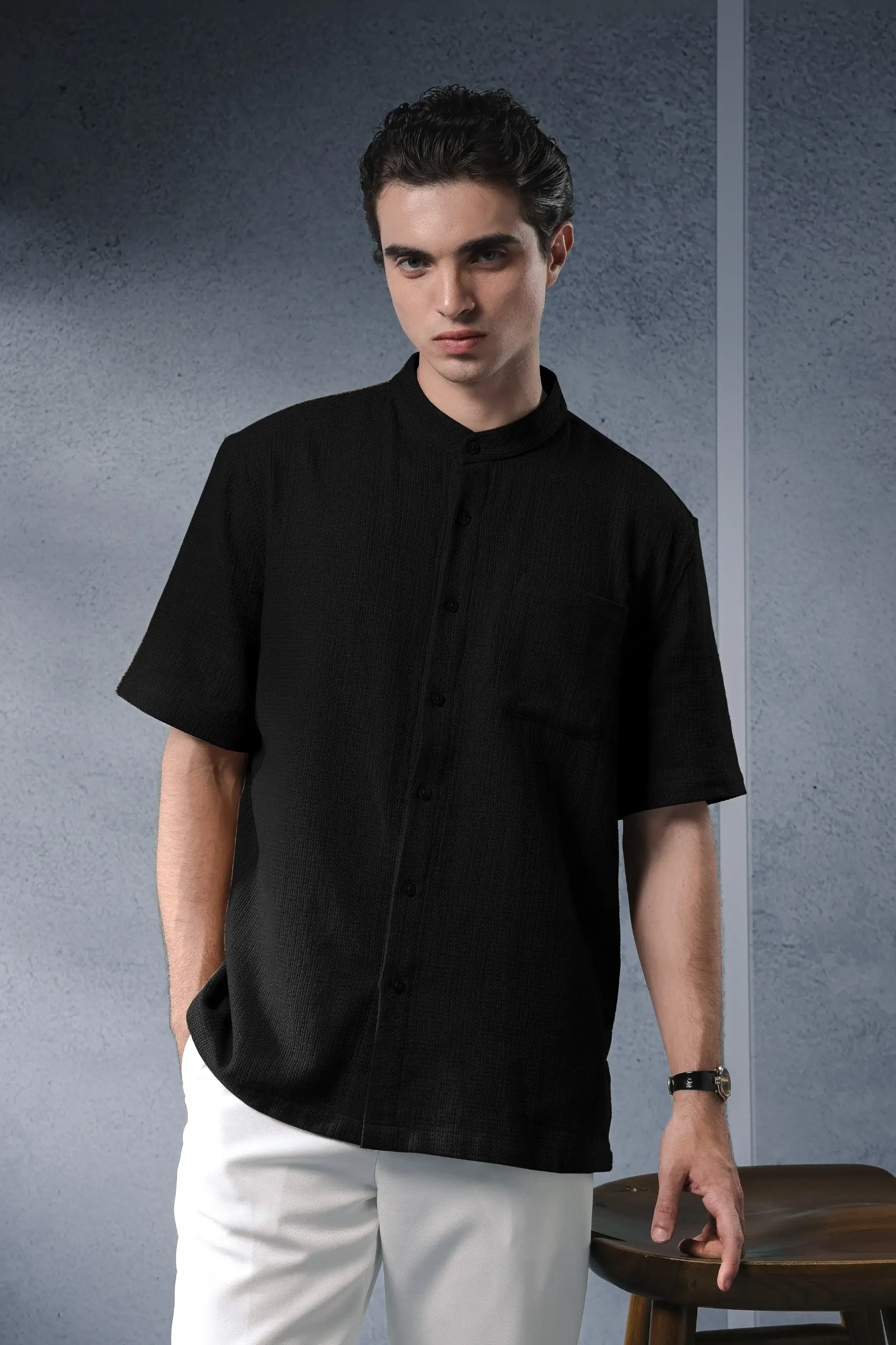 Delvine Textured Shirt Short Sleeve Black