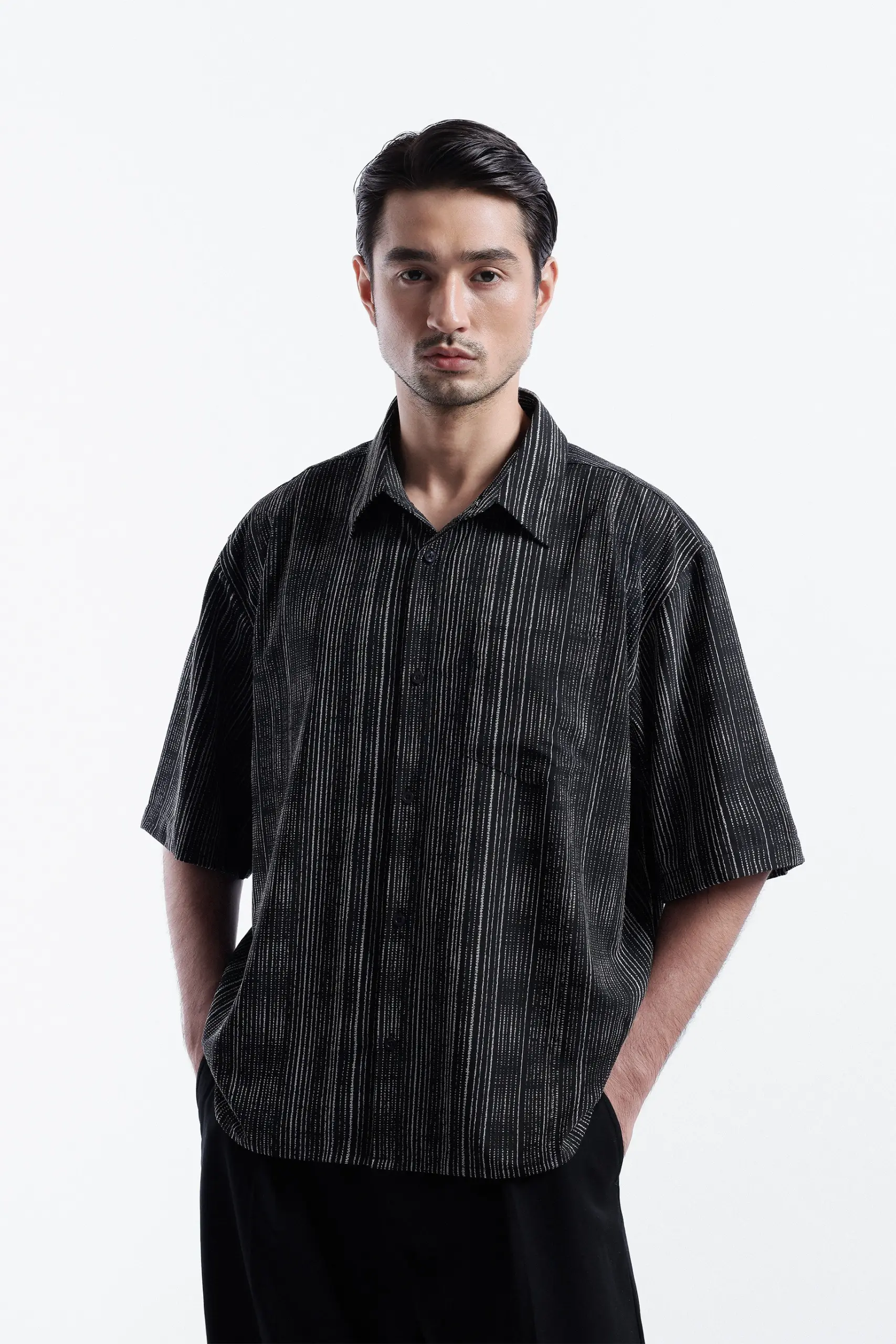 Vorlen Boxy Shirt Black