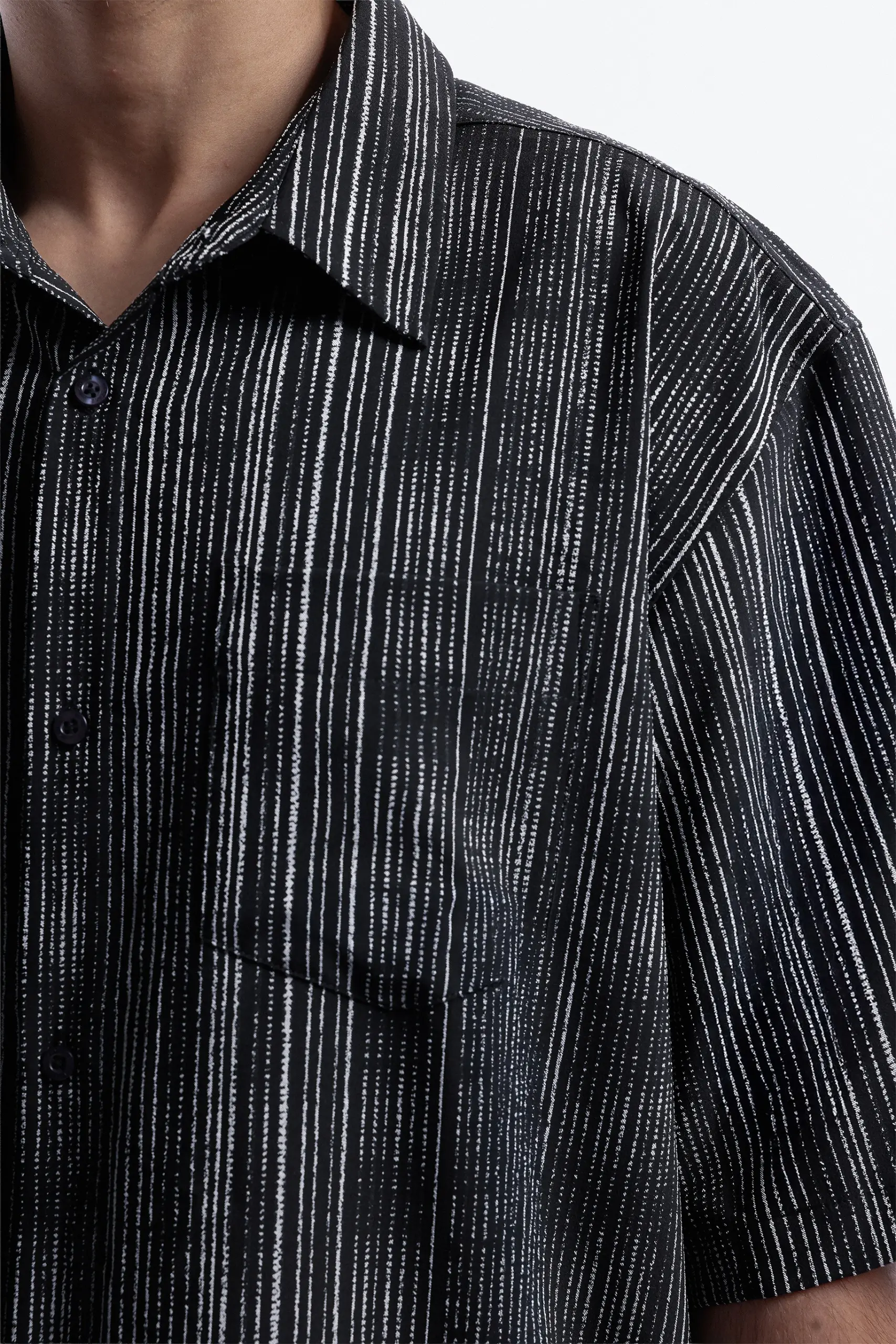 Vorlen Boxy Shirt Black