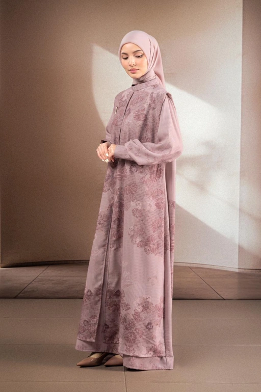 Image of GAUN BERMOTIF ELOK KUSUMA