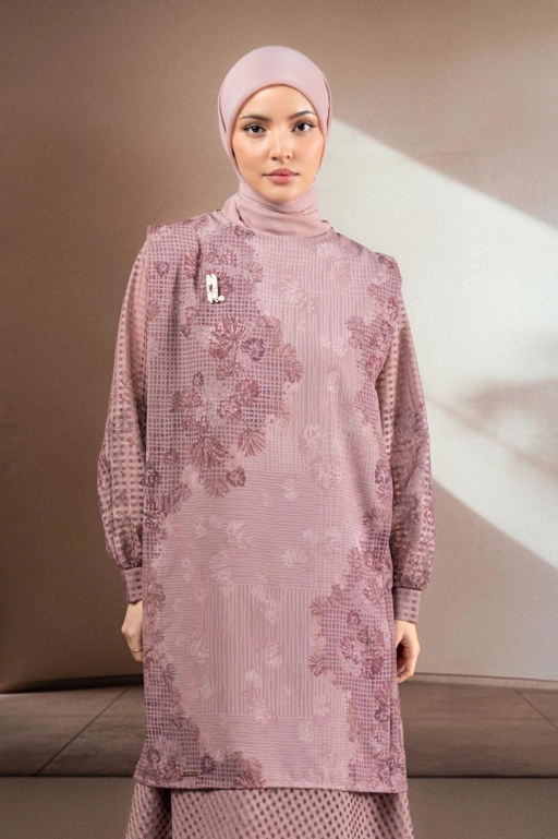 Image of TUNIK BERMOTIF ELOK KUSUMA