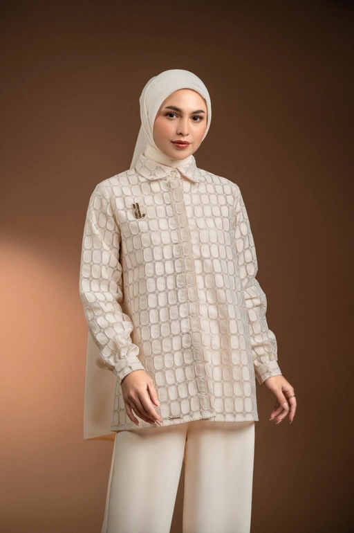 Image of KEMEJA BROKAT RENJANA BINAR