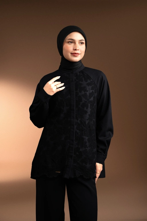 Image of KEMEJA RAGLAN RENJANA BAYANG