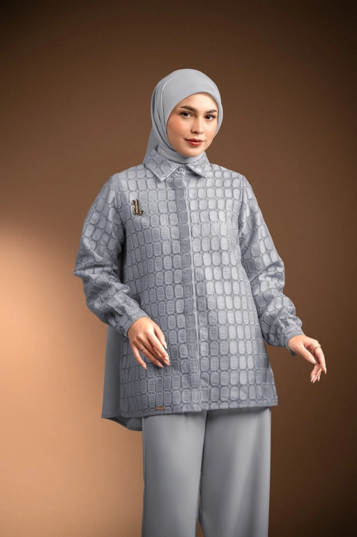 Image of KEMEJA BROKAT RENJANA EMBUN