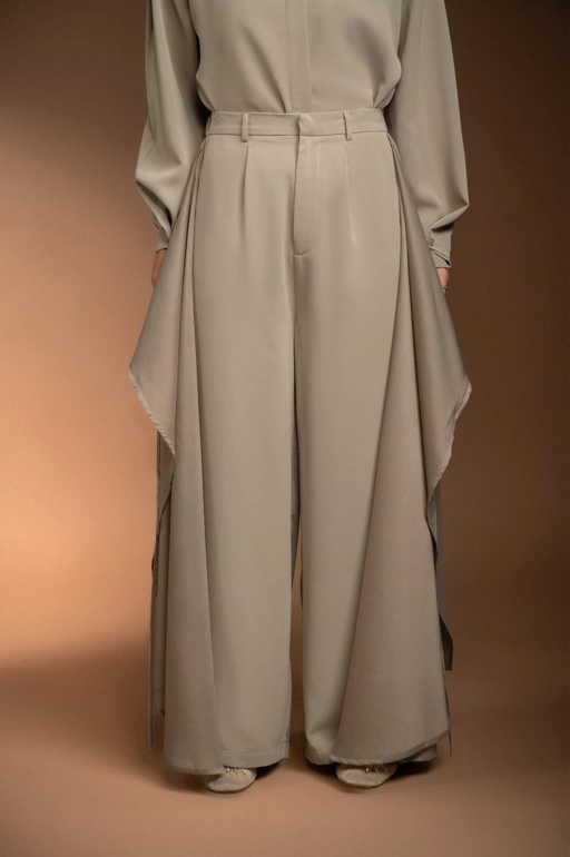 Image of CELANA TUMPANG RENJANA TENUN