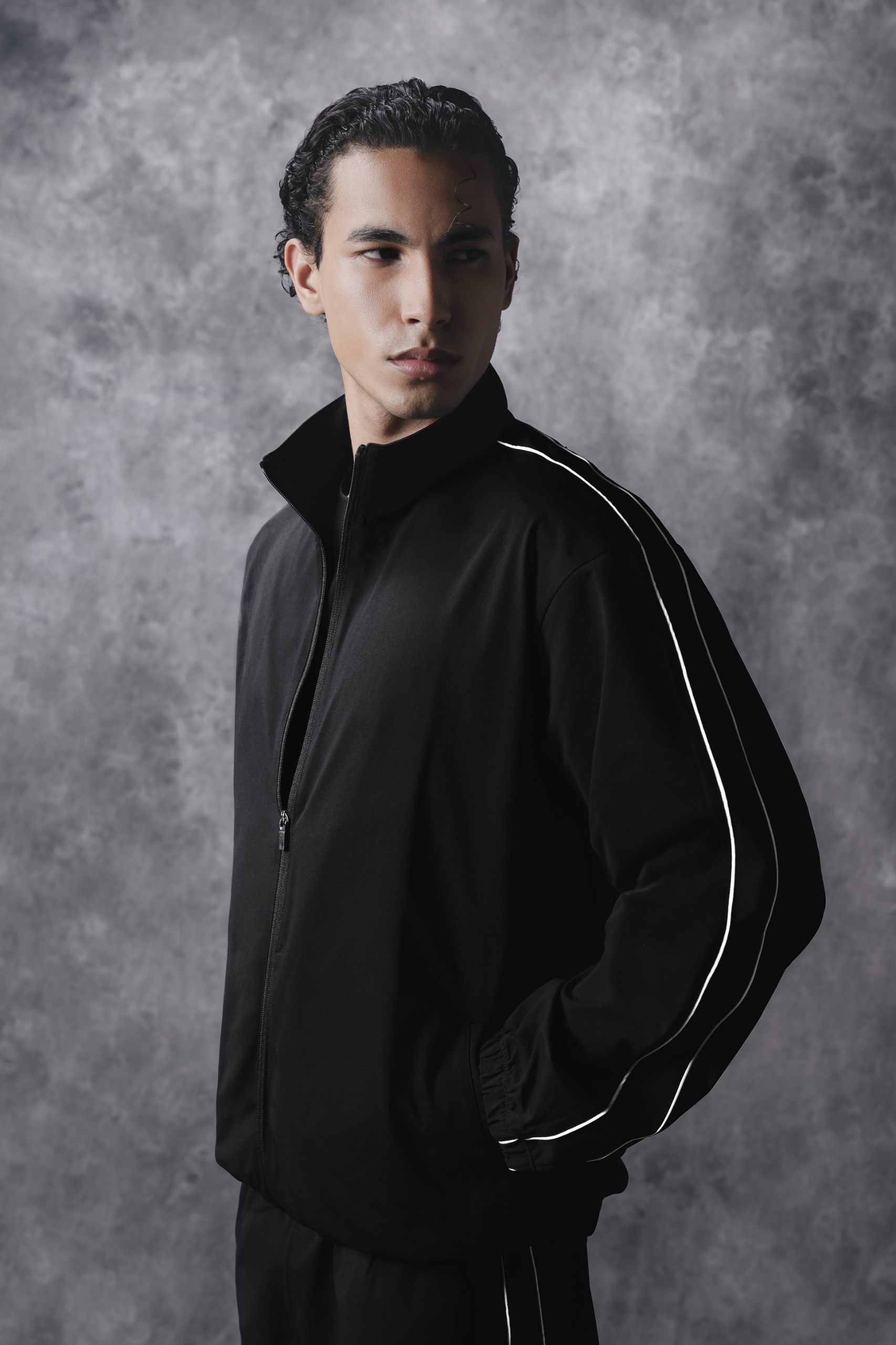 Activemor Stripe Jacket Black-White