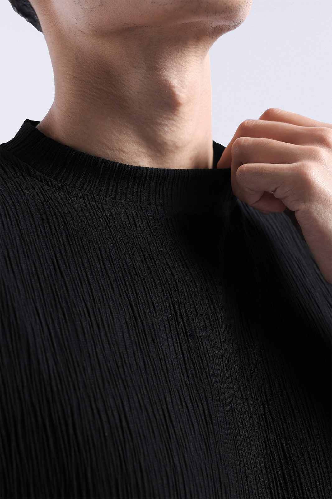 Coze Textured Tee Black