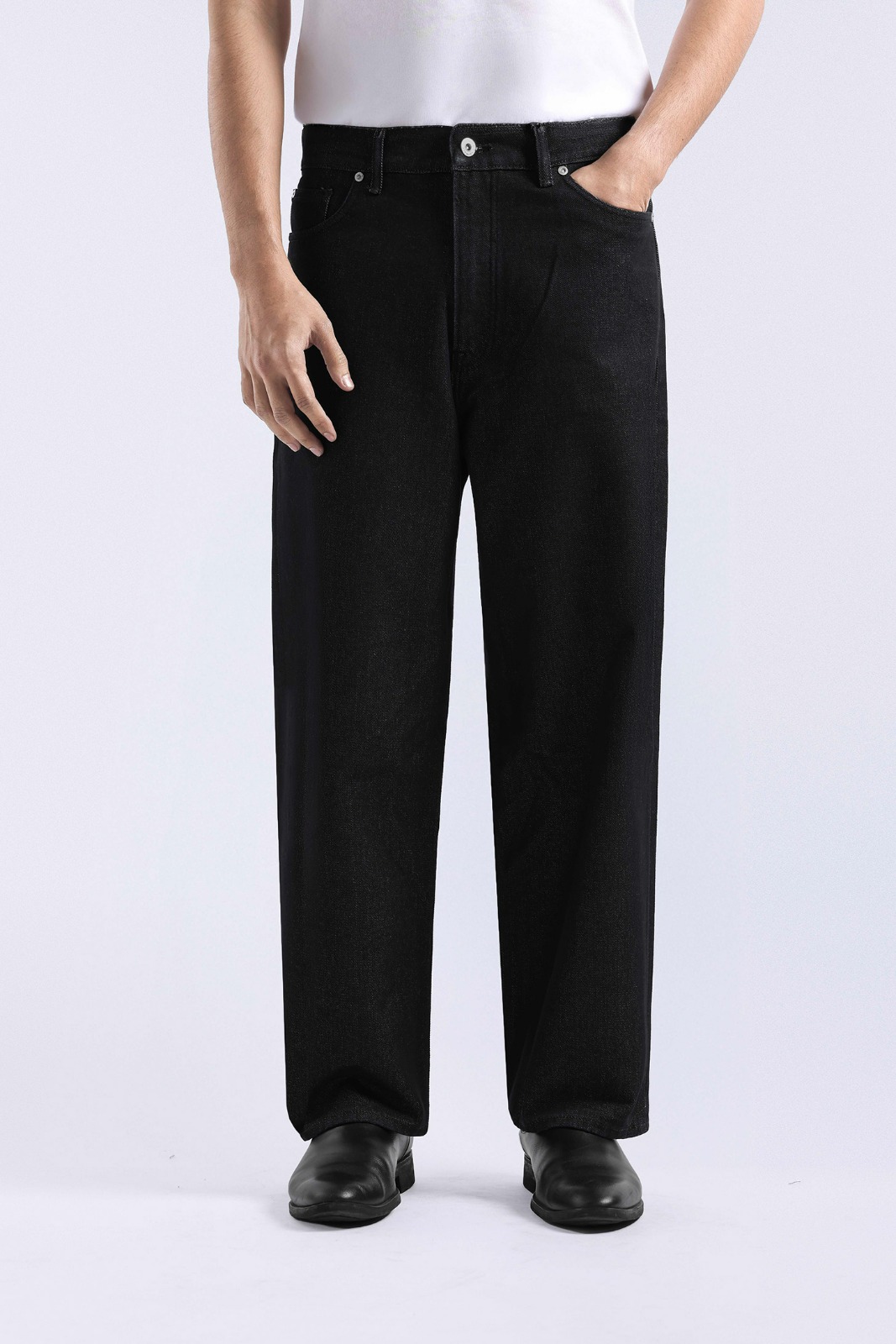 Rugged Denim Loose Pants Black