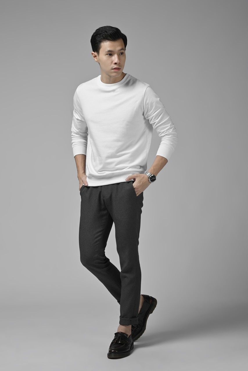 BASIC SWEATER WHITE