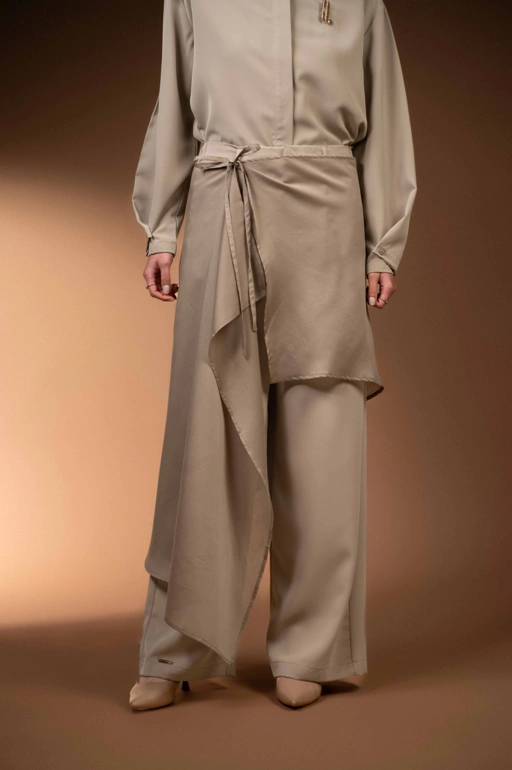 Image of CELANA ASIMETRIS RENJANA TENUN