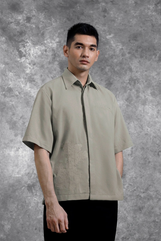 Image of Kemeja Bordir Renjana Lengan Pendek Tenun