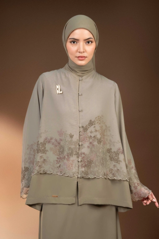 Image of BLUS BERMOTIF TENTREM RIMBA