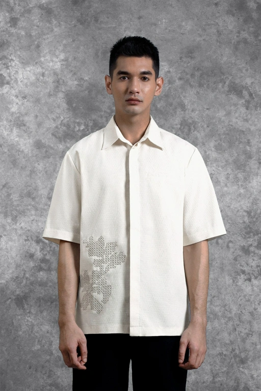 Image of Kemeja Bordir Renjana Lengan Pendek Binar